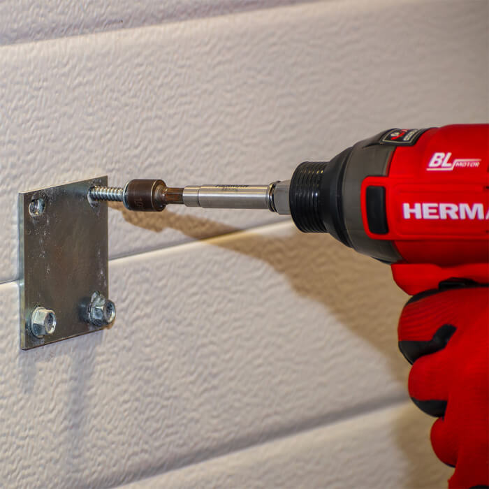 ACTION! Impact driver / wrench HERMAN AXI-1801 | 18,0 V Complete | Cordless Vacuum Cleaner FREE