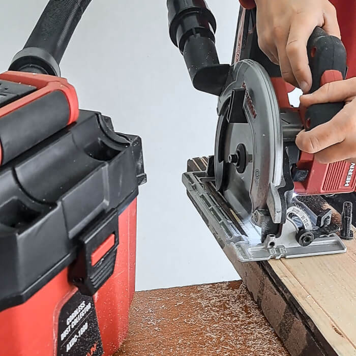 ACTION! Impact driver / wrench HERMAN AXI-1801 | 18,0 V Complete | Cordless Vacuum Cleaner FREE
