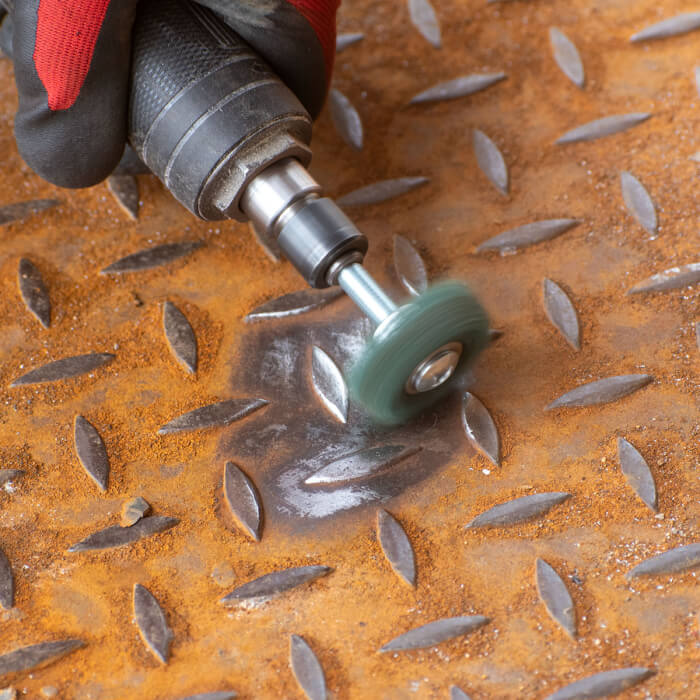 Cleaning wheel on a shank HERMAN FWK-20/S Dragon Green Brúsivo : STRIP-IT + corundum