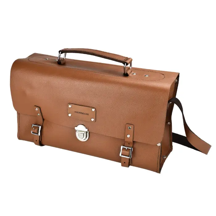 Leather plumbing bag HERMAN PB-20 In the hand and over the shoulder