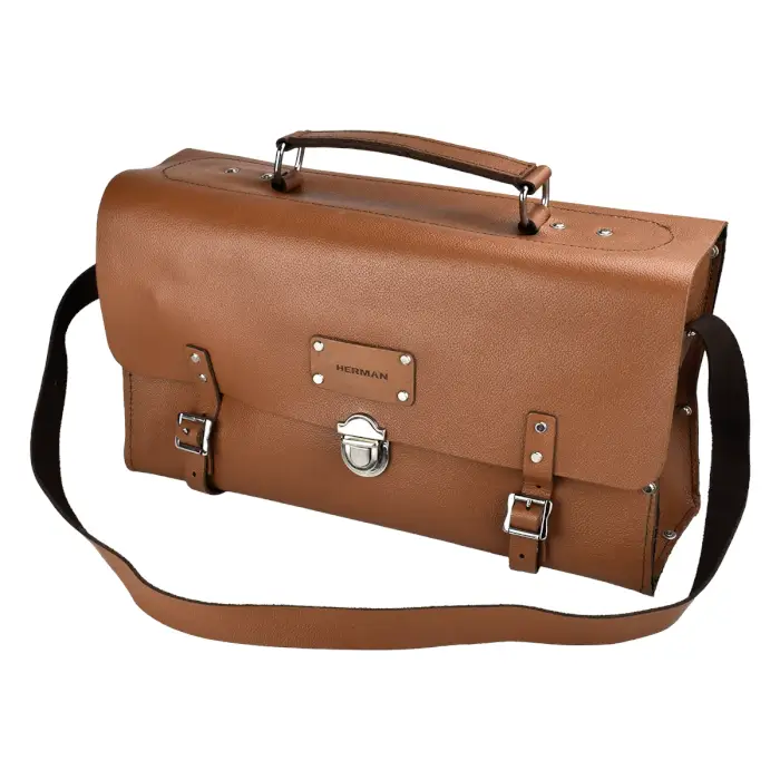 Leather plumbing bag HERMAN PB-20 In the hand and over the shoulder