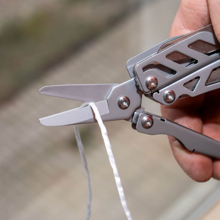 Multi-purpose pliers HERMAN HM-10 Little Helper 16 tools